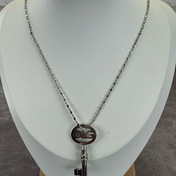 Dolce & Gabbana Steel Single Key Pendant Necklace NIB - Picture 7 of 11